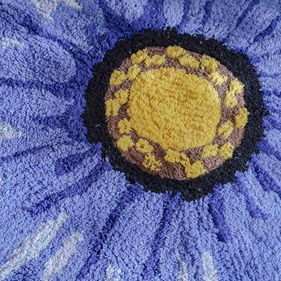 Dazzle Flower-Shaped Doormat - Blue 