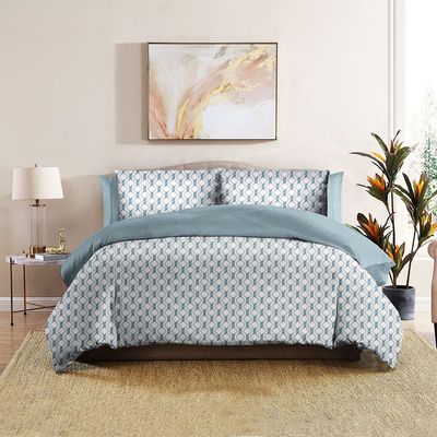 Bliss 4- Piece Single Comforter Set 160X240 Cm Lt. Blue (COMF DES - 2)