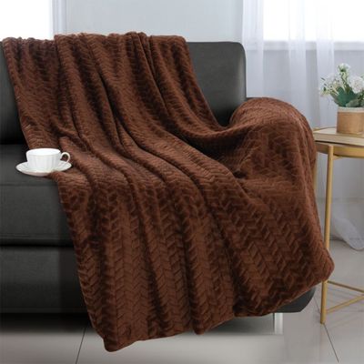 Takisha Throw 127X154Cm Brown