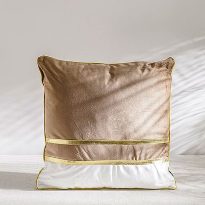 Gleam Cushion 45X45Cm Coffee/White