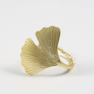 Majestic Set Of 4 Ginkgo Leaf Metal Napkin Ring Matt Gold 