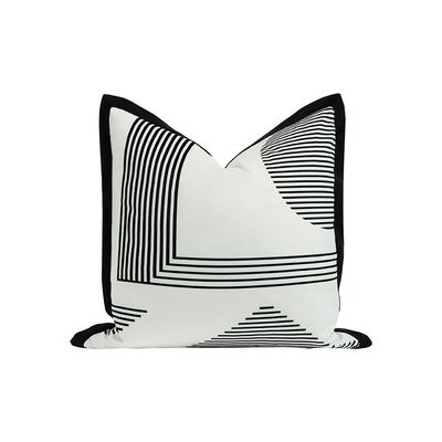 Gleam Printed Cushion 45X45Cm Black White 