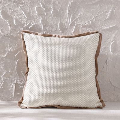 Gleam Jacquard Cushion - White - 45x45 cm 