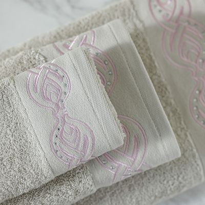 طقم مناشف إليغانزا ديانا 3 قطع 30×50 سم، 50×90 سم، 70×140 سم بيج