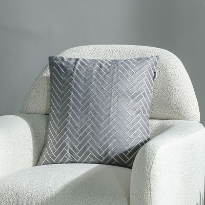Ss25-Gleam Embroidered Cushion Cover White/Silver 45X45Cm (Ahs-90824-012)