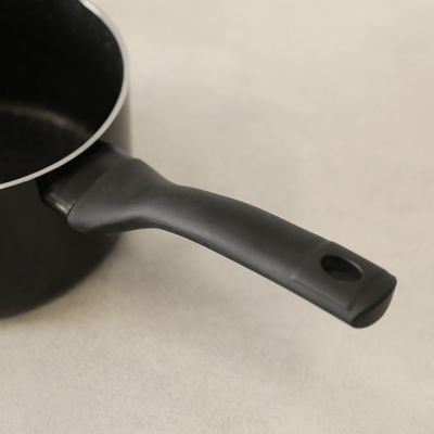 Karolina Aluminium Saucepan 18X10.5Cm Black -3.2MM