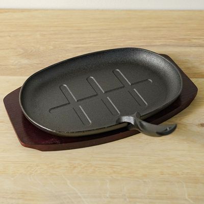 Rosette Cast Iron Sizzler Pan with Wooden Base - 28x19 cm