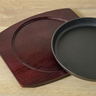 Rosette Cast Iron Sizzler Pan with Wooden Base - 22 cm (Dia.)