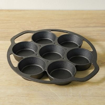 Rosette Cast Iron 7-Cup Muffin Pan - 28.5 cm (Dia.)