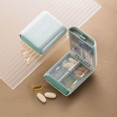 Kitchen Essentials Multi-Propose Pill Box - Green - 8x9x5 cm