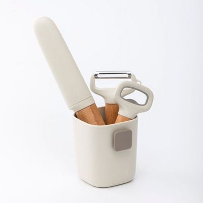 Kitchen Essentials Peeler - Grey - 17x7x2.5 cm