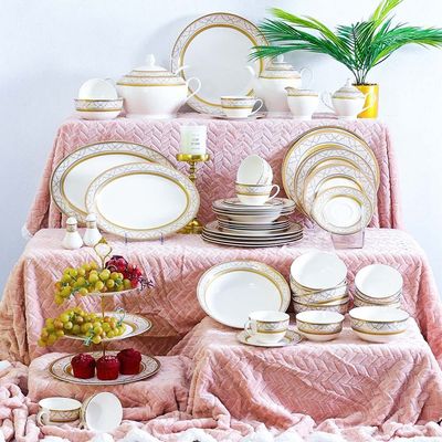 Delvin 60-Pc Bone China Dinner Set 