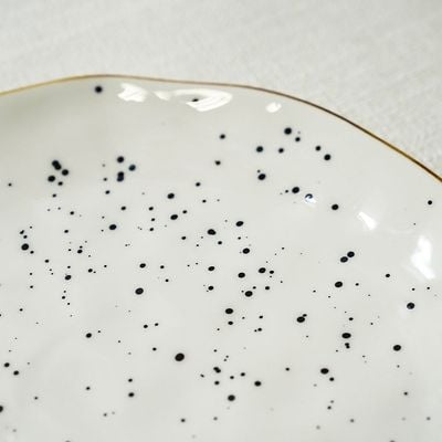 Aadira Dinner Plate White,Gold 10.5 Inch