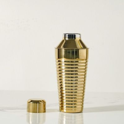 Danube Bar Collection Cocktail Shaker Gold OD 9.5 X HT 25 CM,700ML