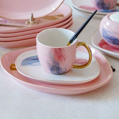 Majestic 24-Piece Porcelain Tea Set