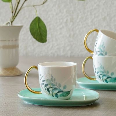 Majestic 24-Piece Porcelain Tea Set