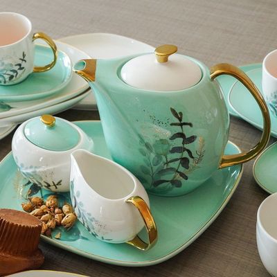 Majestic 24-Piece Porcelain Tea Set