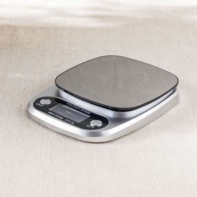 Chef's Delight Kitchen Scale ,Capacity: 5Kg , Adaptive Power: 2Xaaa 21X16X2.8 Cm