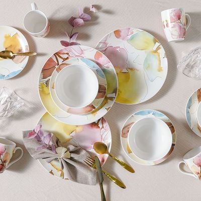 Youthful Bite 16-Piece New Bone China Dinner Set -Serves 4