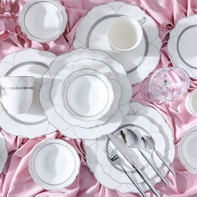 Youthful Bite Ellipse 16-Piece New Bone China Dinner Set Serves-4