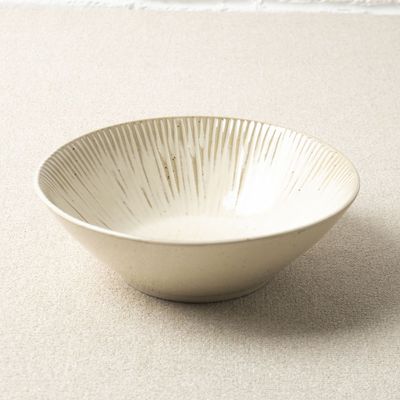 Youthful bite Stoneware Bowl -17X5.8 CM