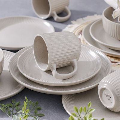 Youthful bite 16-Piece Stoneware Dinner Set -Serves 4