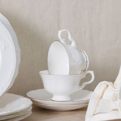 Eterna 20-Piece Fine Bone China Dinner Set-Serves 4
