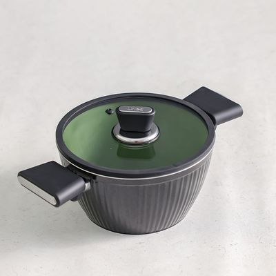 Lines Casserole Black 20CM Titanium Teflon