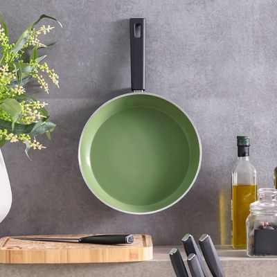 Lines Fry Pan Black 28CM Titanium Teflon