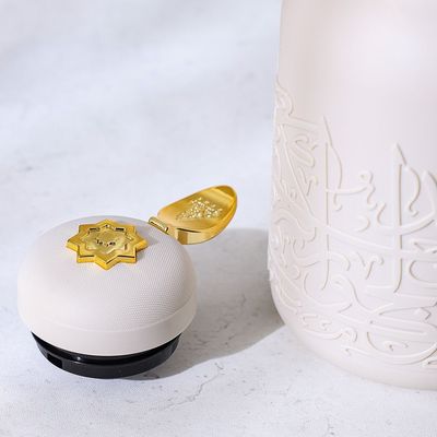 Otantik One Vacuum Flask For Tea And Coffee From Jiwar - Beige + Gold -1000Ml