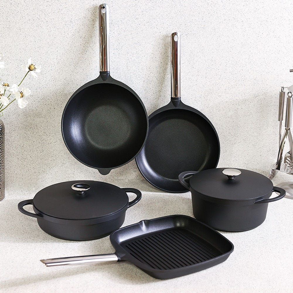 Buy Professional 7 PC Cookware Set Black Online | Danube Home UAE