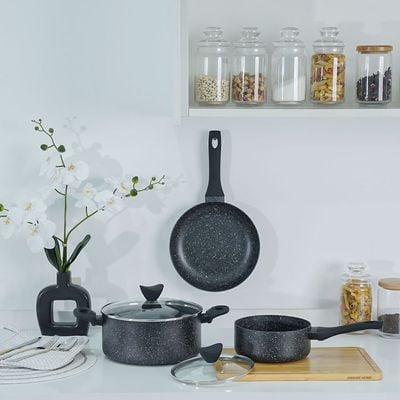 Chef's Delight Essential 5-Piece Cookware Set Black