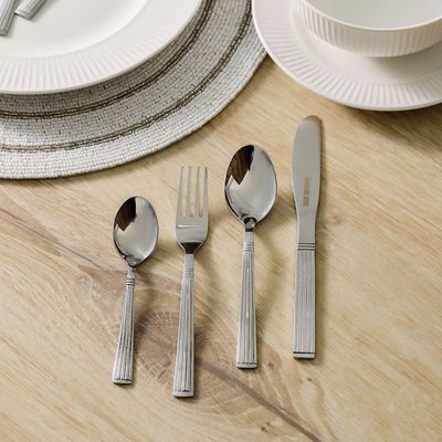 Strips 16-Piece Cutlery Set Silver - Serve 4
