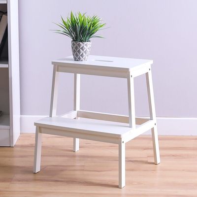 كرسي ذو درجتين من خشب البامبو من ألباني - أبيض