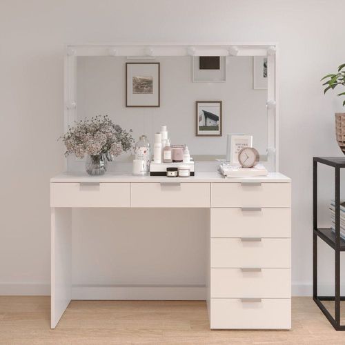 Dressers & Mirrors