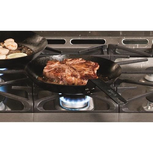 Lodge Pre-Seasoned Carbon Steel Skillet 10" - Black