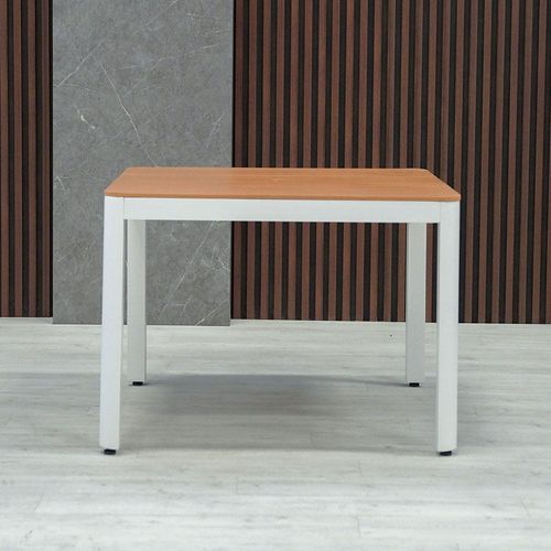 Lisa Dining Table