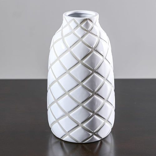 Julio Vase 19 x 19 x 35 Cm