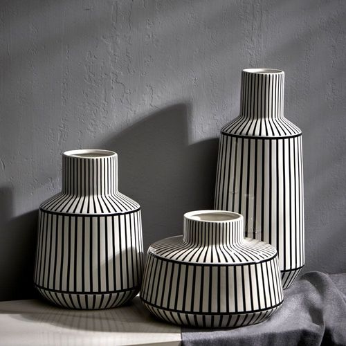 Abriz Vase White/Black Ceramic  18 X 18 X 24.5 CM