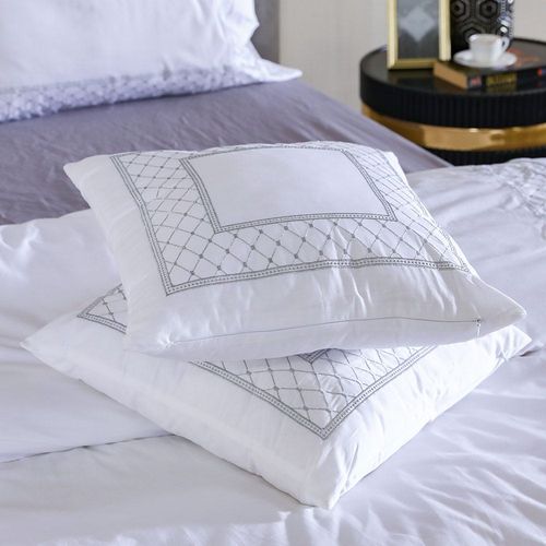 Bloom Regal Embroidered 5-Piece King Comforter Set 240X260 Cm - Off White