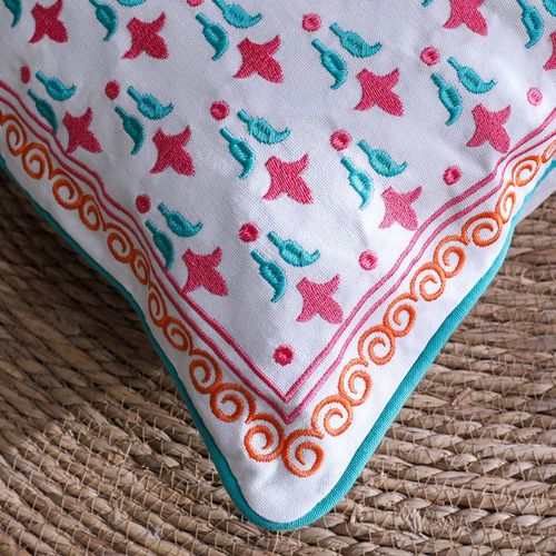 Gleam Filled Cushion 45x45 Cm Fuschia