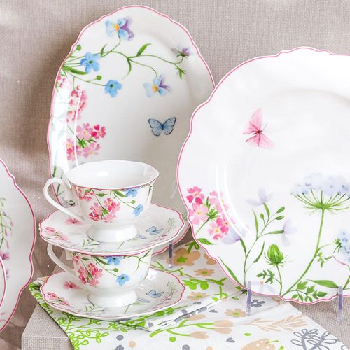 Eitens 32-Piece New Bone China Dinner Set -Serve 6