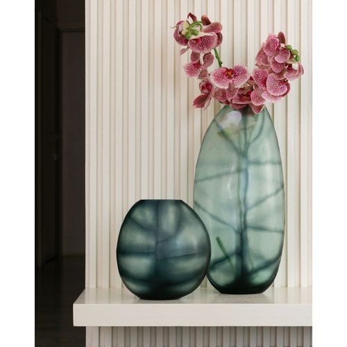 LILURA GLASS VASE - SHORT