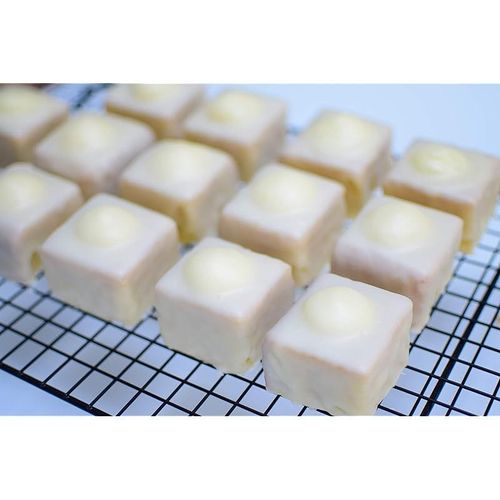 Tala Performance 12 Cup Square Browine Pan