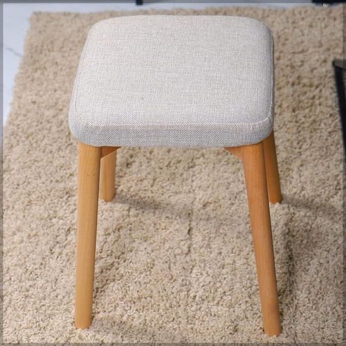 Yatai Padded Wooden Stool, Ergonomic Design Pouffe Footrest Chair with Wooden Legs, Durable Comfortable Change Shoe Stool, Soft Round Ottoman Footrest Stool, Small Pouffe Chair for Living Room