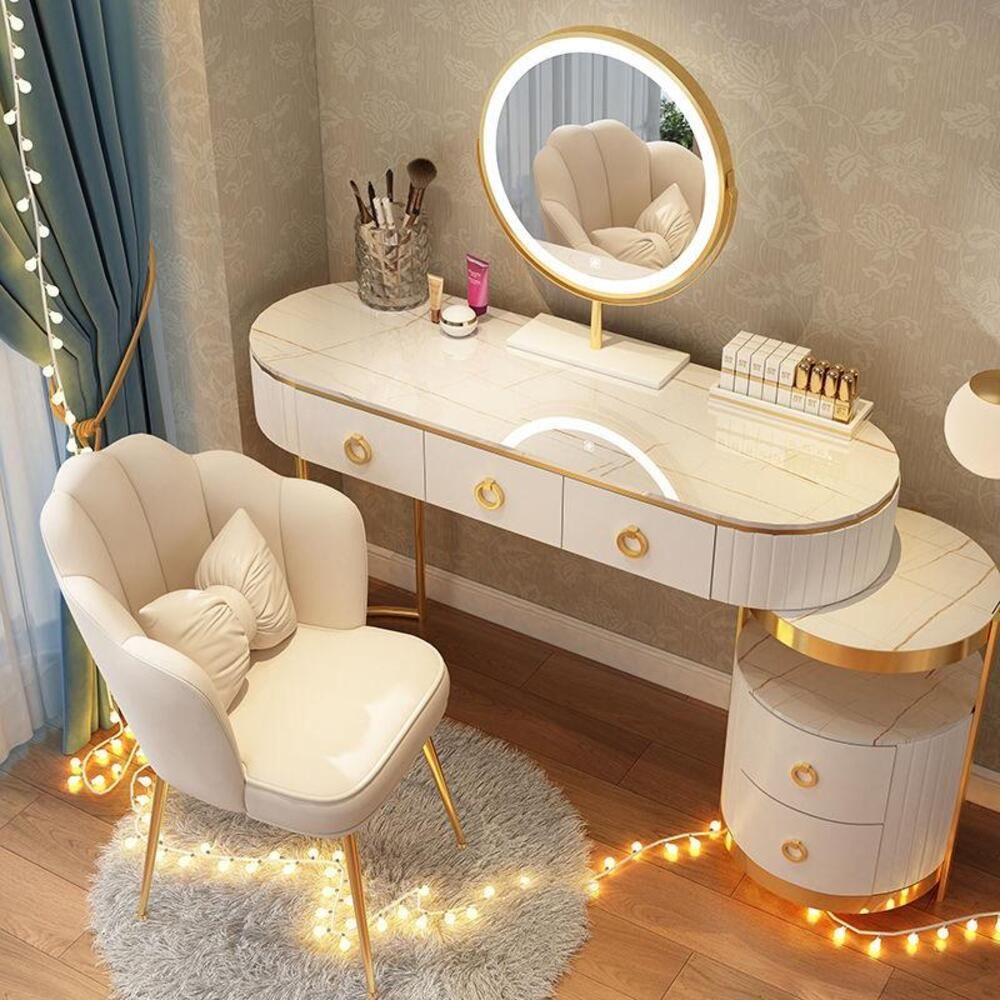 Dressing room chair online