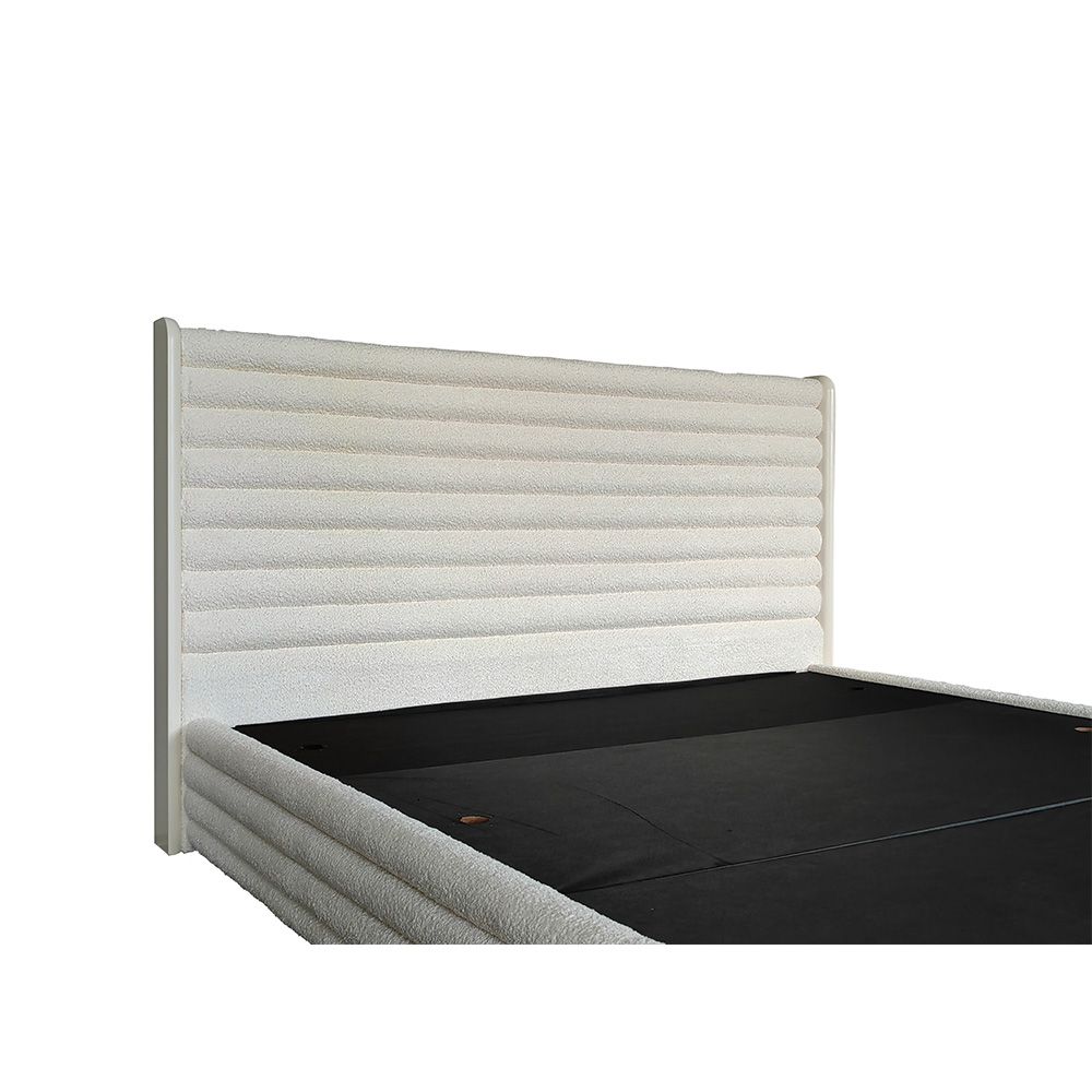 Brita 180X200 Upholstered King Bedroom Set Off White / Beige