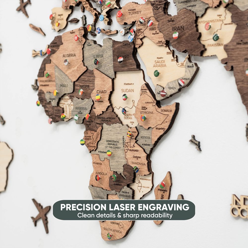 الخريطة العالمية الخشبية ثلاثية الأبعاد - دخاني | كبيرة الحجم (150 × 90 سم)