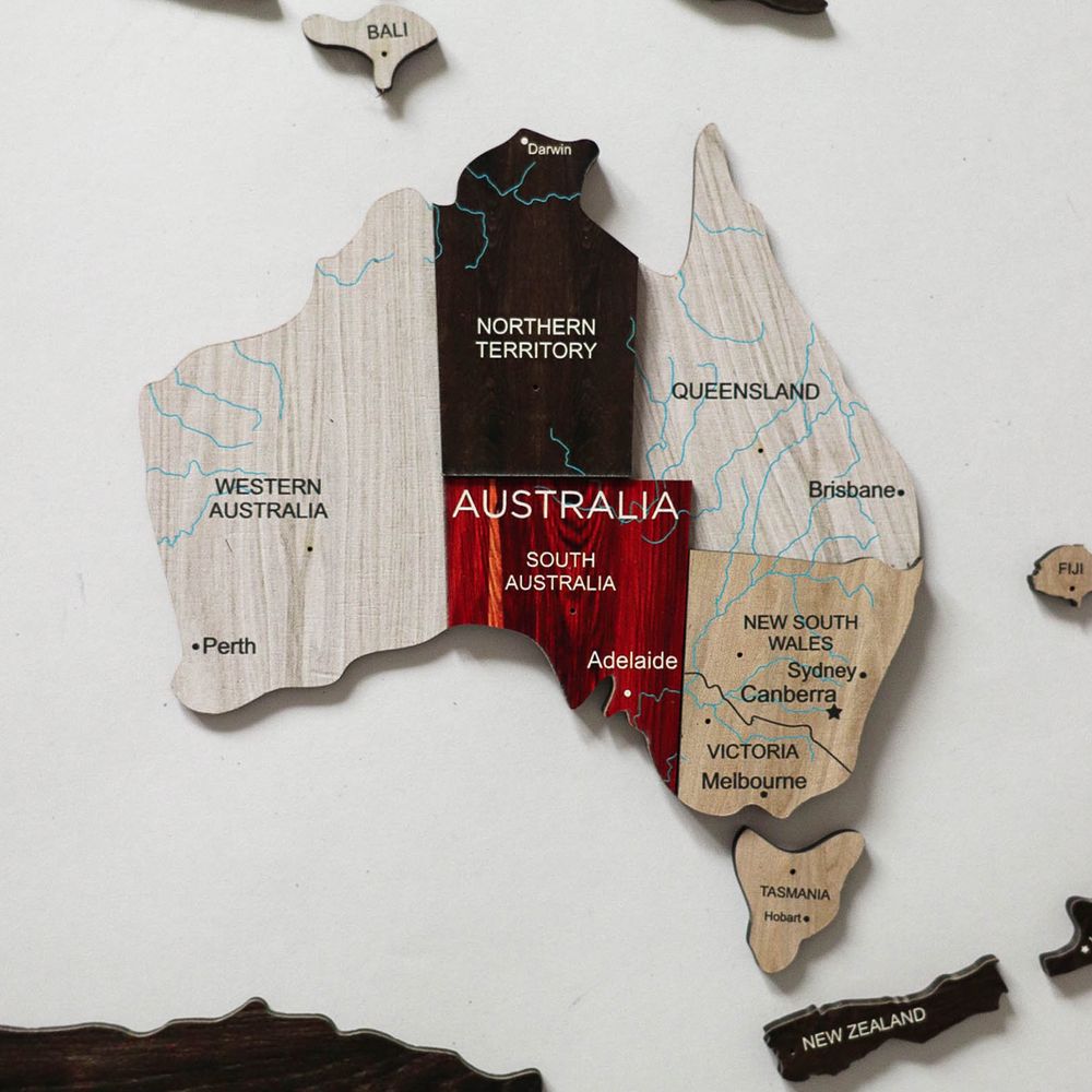 الخريطة العالمية الخشبية ثلاثية الأبعاد - حضرية | طول النسخة الخاصة الكبرى (300 × 175 سم)