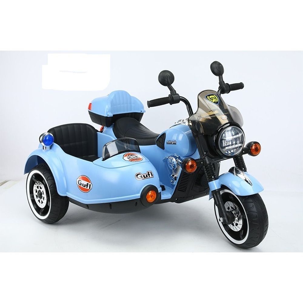 Motorcycle with sidecar clearance for kids